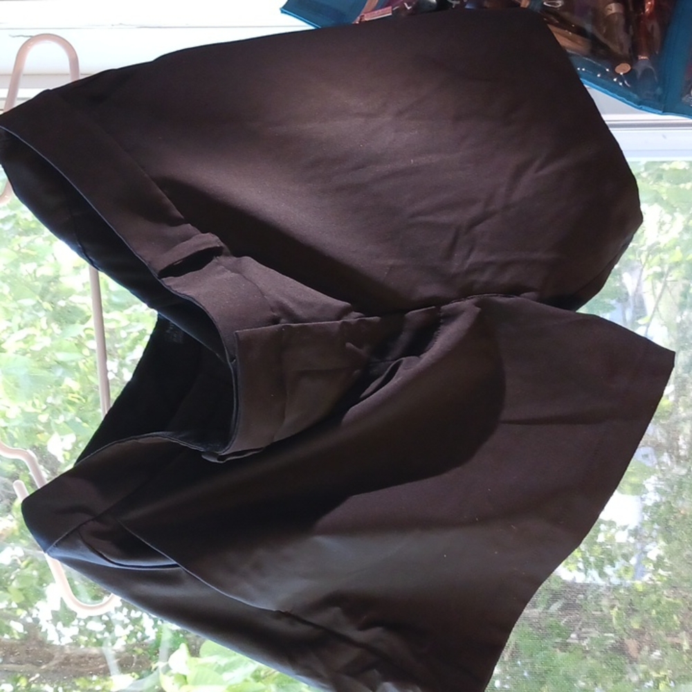 NWOT Nike dryfit womens shorts